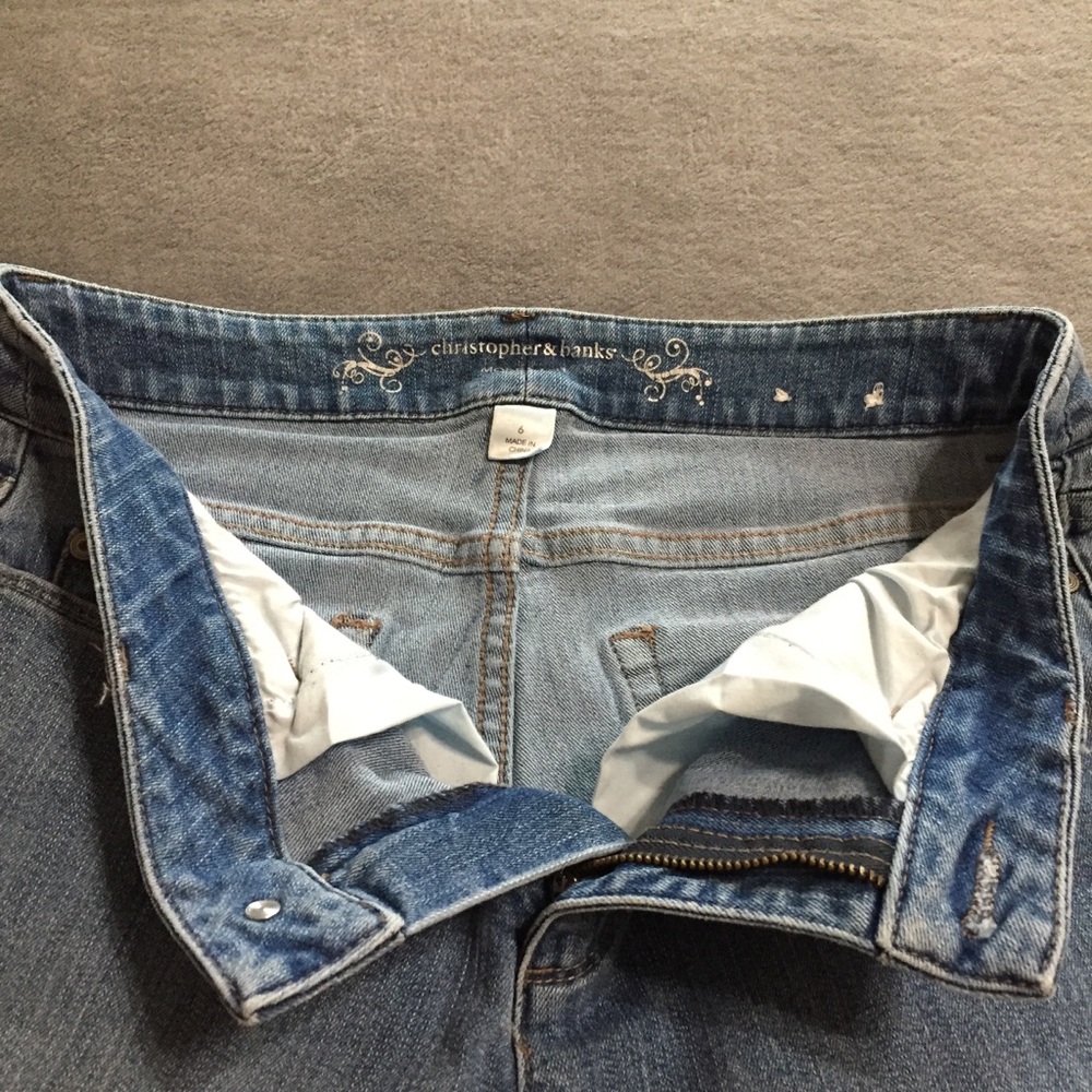 Faded Denim Capris Size 6 Christopher & Banks - Picture 10 of 15